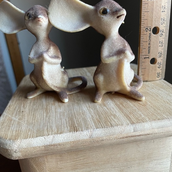 Lot of 2 Vintage Parma Flocked Mouse Mice Oversized Ears Figurine Kitschy MCM - Picture 9 of 9
